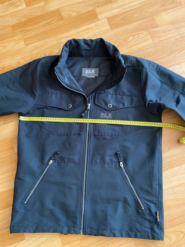 Ветровка jack wolfskin  XL