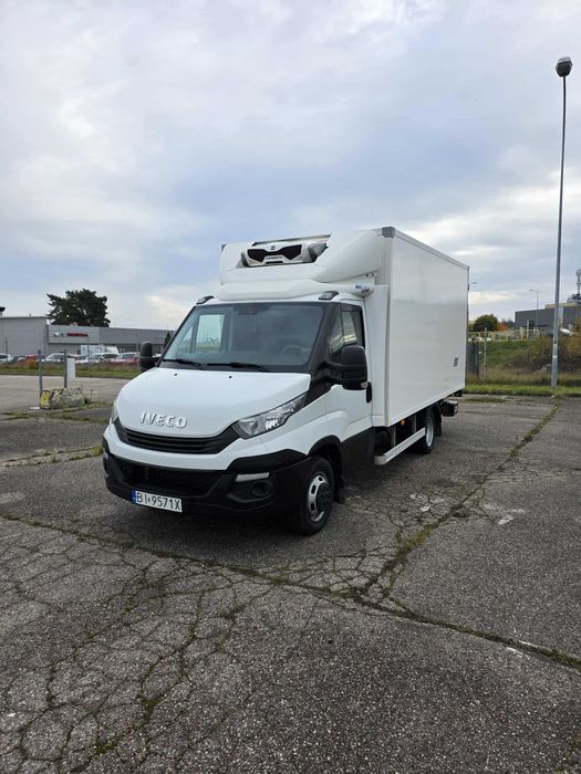 Iveco DAILY 35C15 2017 chłodnia winda jeden właściciel