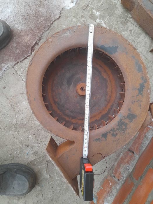 Вентилятор вытяжной (улитка) 380 в. 600 вт. 2800 об. мин.