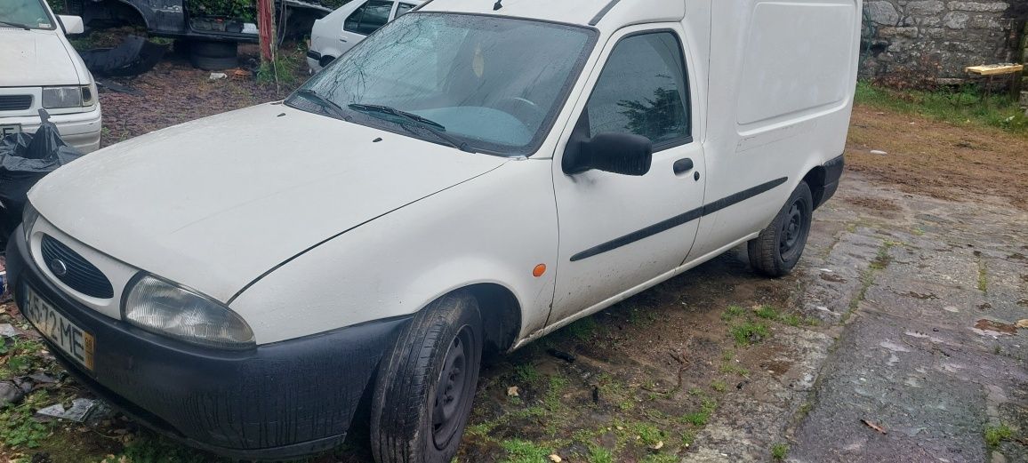 Ford courier 1.8 TD