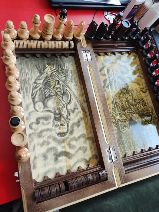 Продам нарды шахматы 520*520