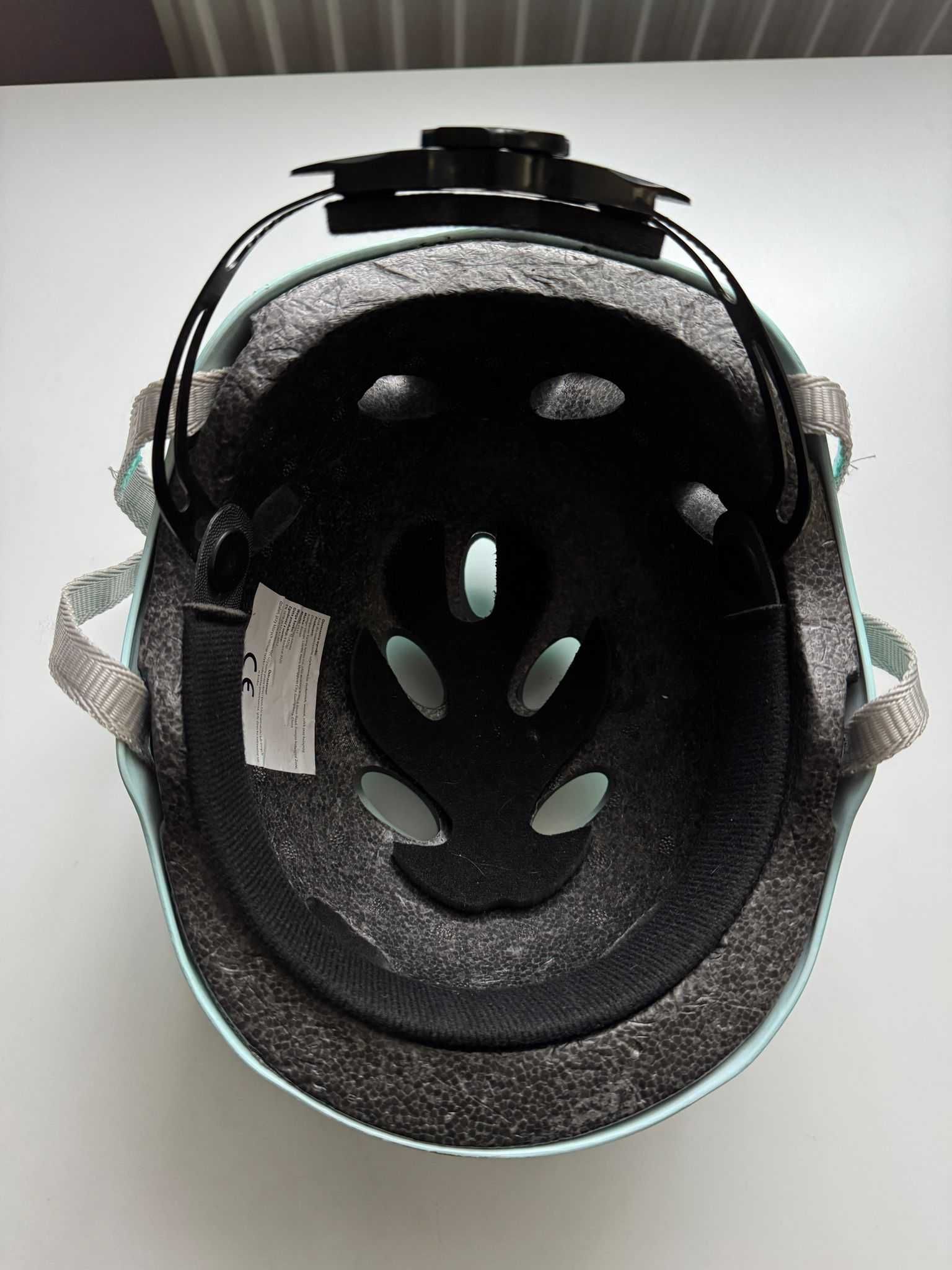 Kask Rowerowy RAVEN F511 rozmiar 56-58 cm