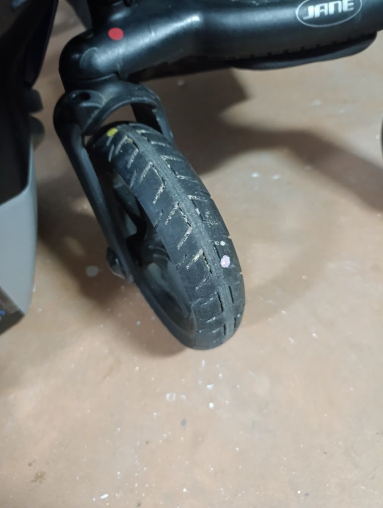 Conjunto carrinho e ovo