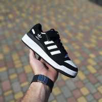 Жіночі кросівки Adidas Forum 84 Low  чорні з білим 20975 ЗНИЖКА