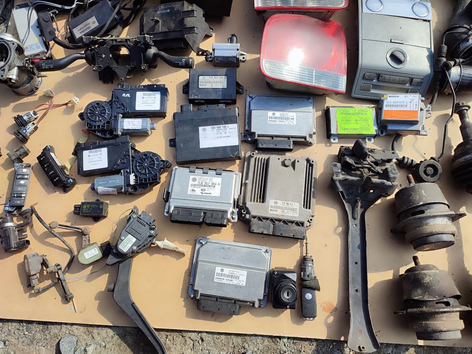 Полуось подушка двигателя на Фольксваген Туарег 2.5 дизель