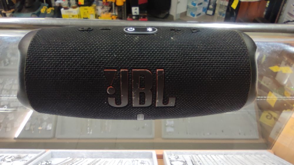 Głośnik bezprzewodowy JBL Charge 5 komis Madej Tarnów