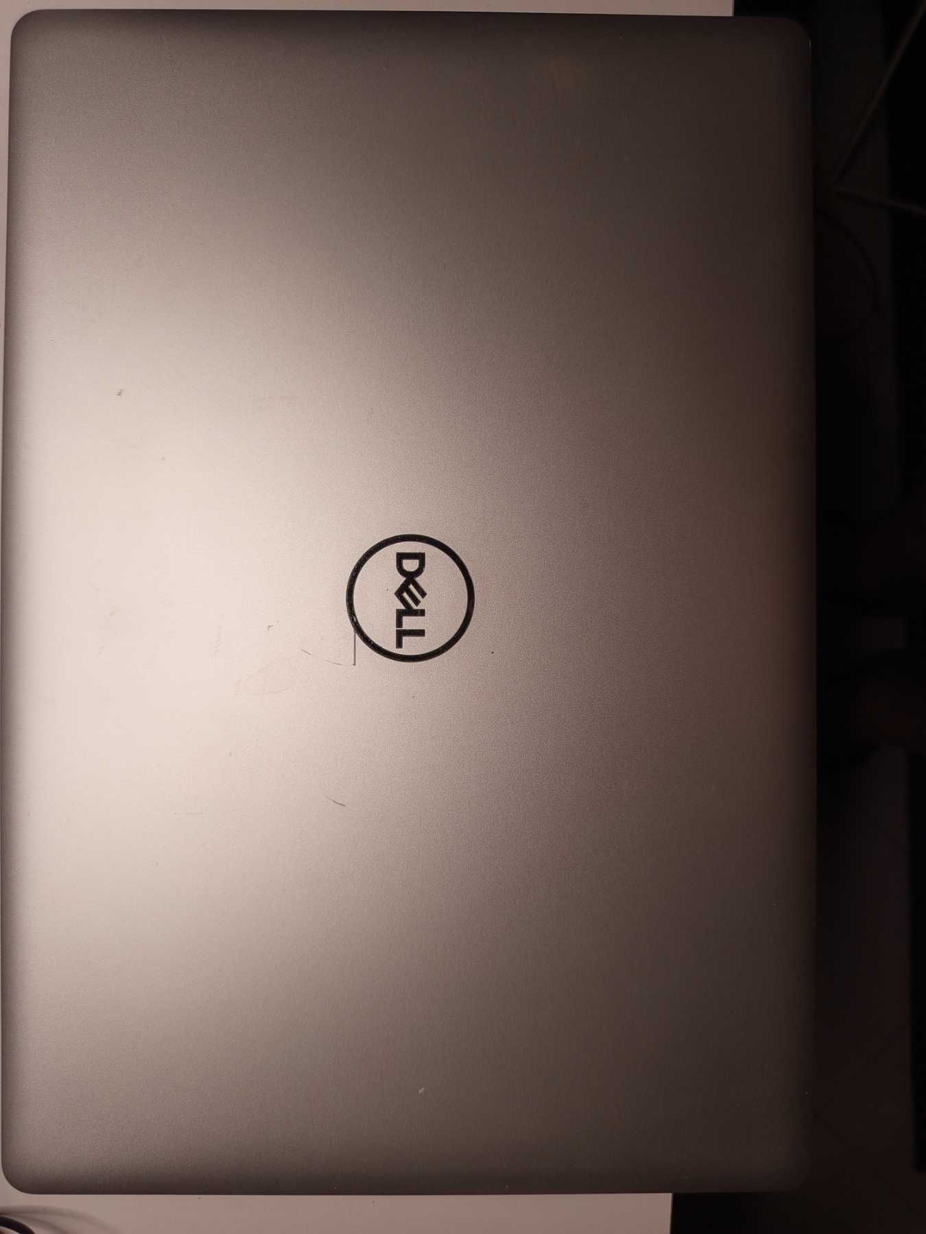 Нутбук DELL P75F Під відновленн