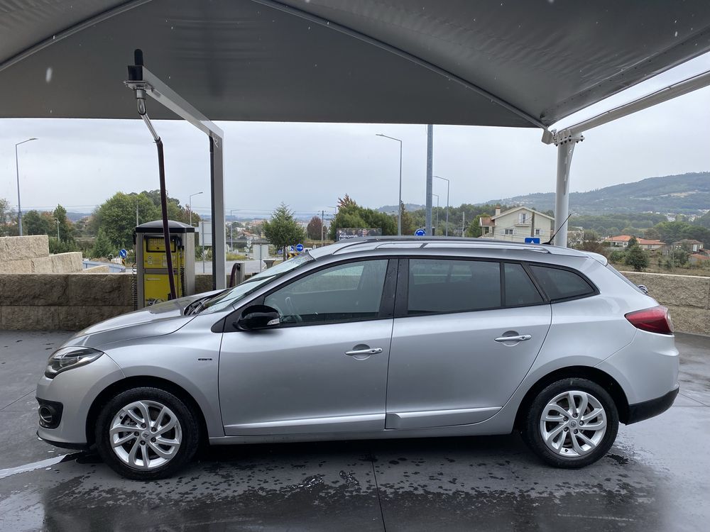 Megane Sport Tourer NACIONAL Limited 1.5 Dci