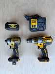 Zestaw DEWALT XR DCB 115 DCF 787 DCD995