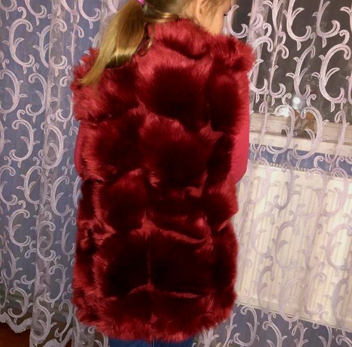 Жилетка на дівчинку