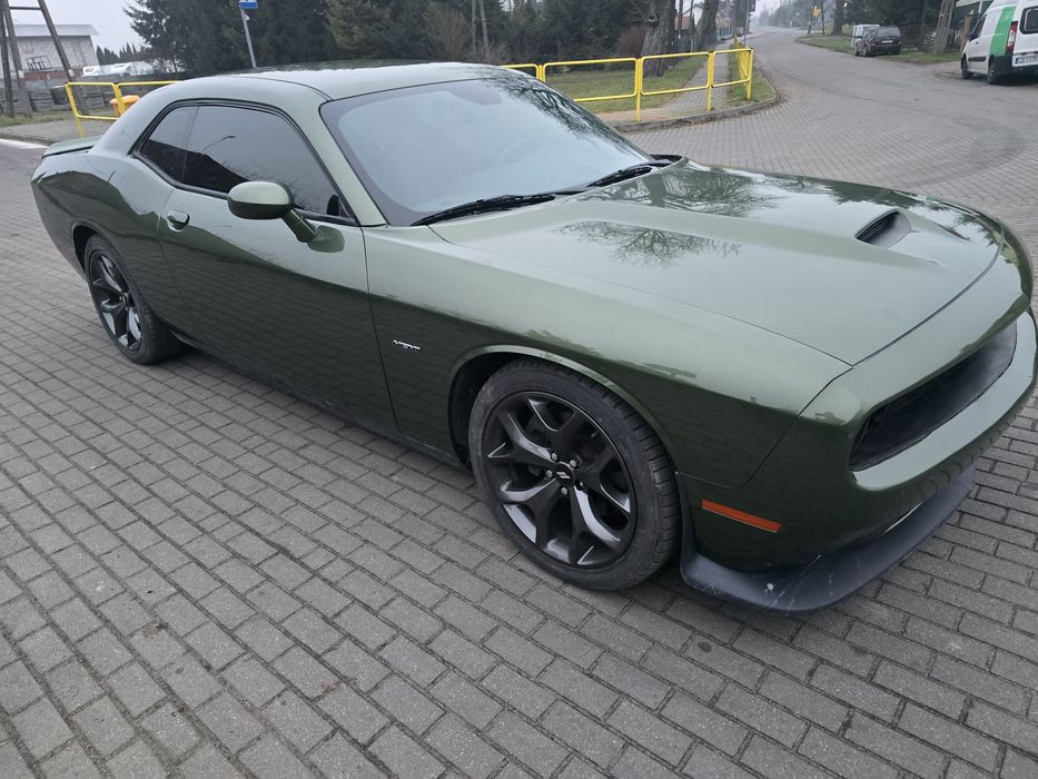 Dodge challenger 5,7 V8 R/T 2019r