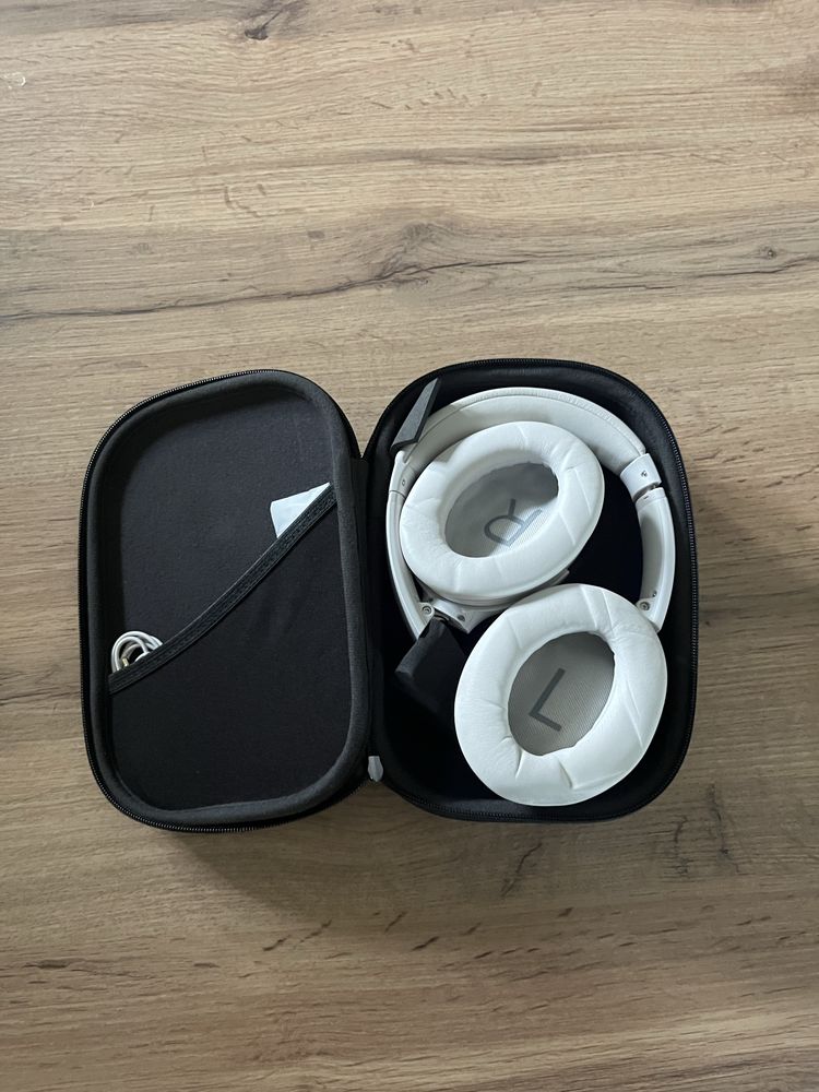 Słuchawki bezprzewodowe Bose QC 45 białe