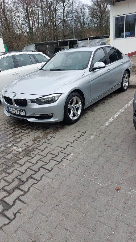 BMW F30 328i 2012