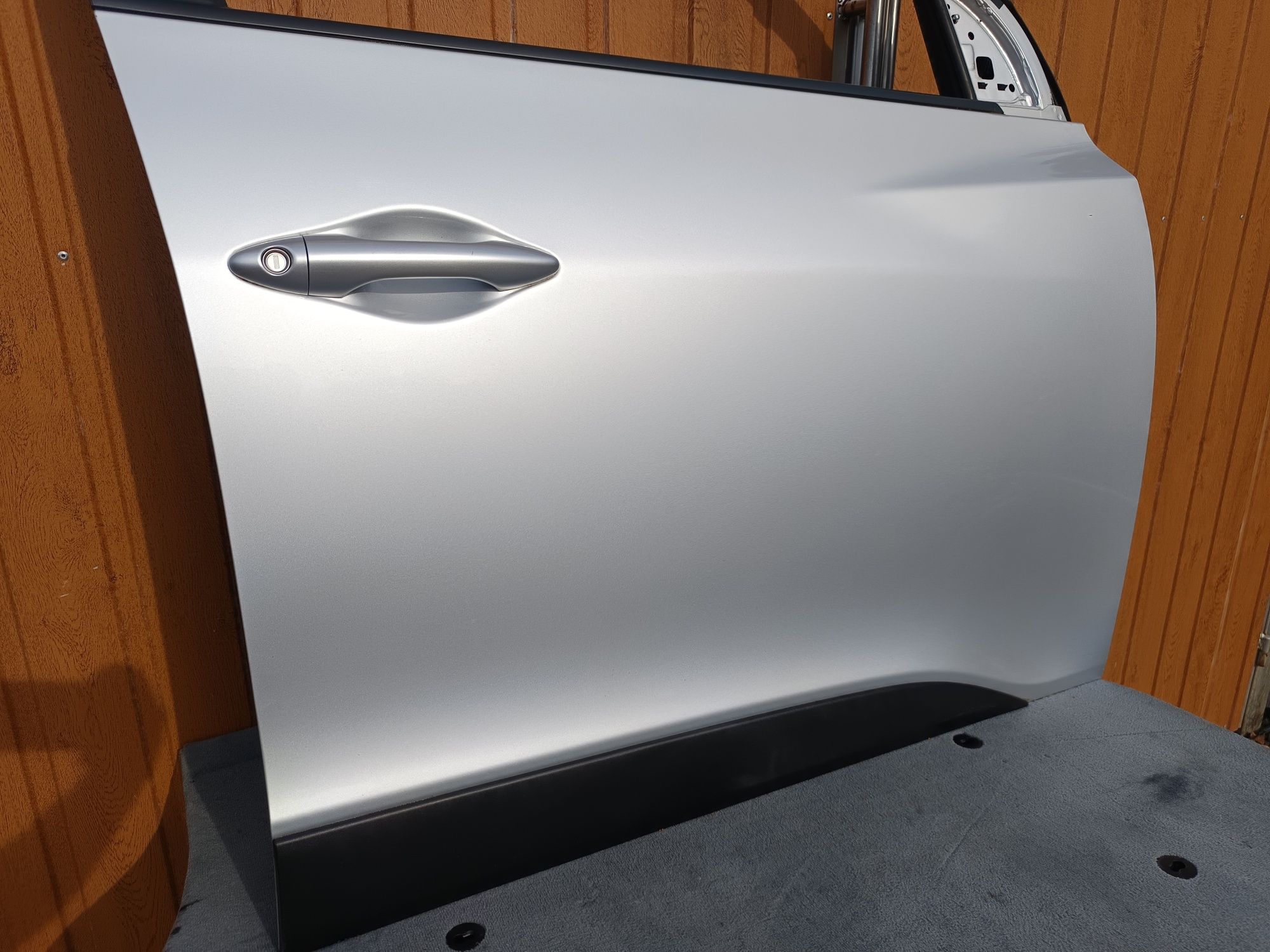 Hyundai ix35 Lift Drzwi Przednie Prawe Kompletne RAH F-vat
