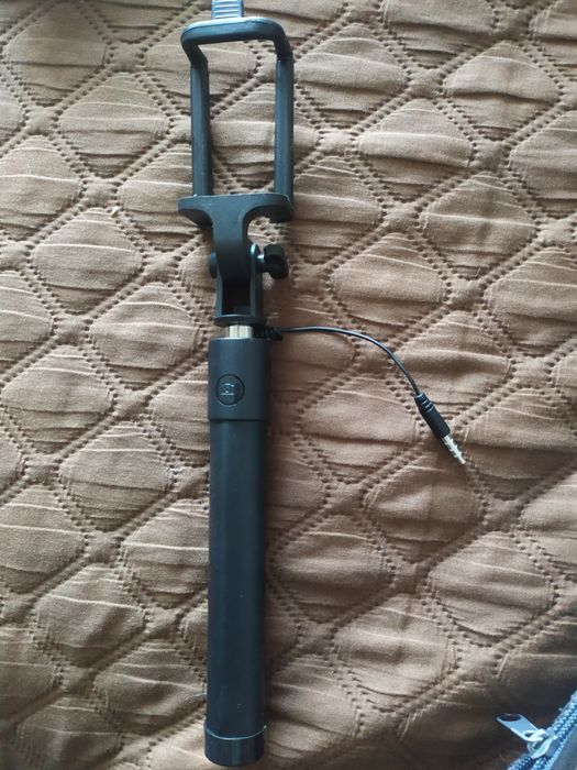 Штатив для селфі