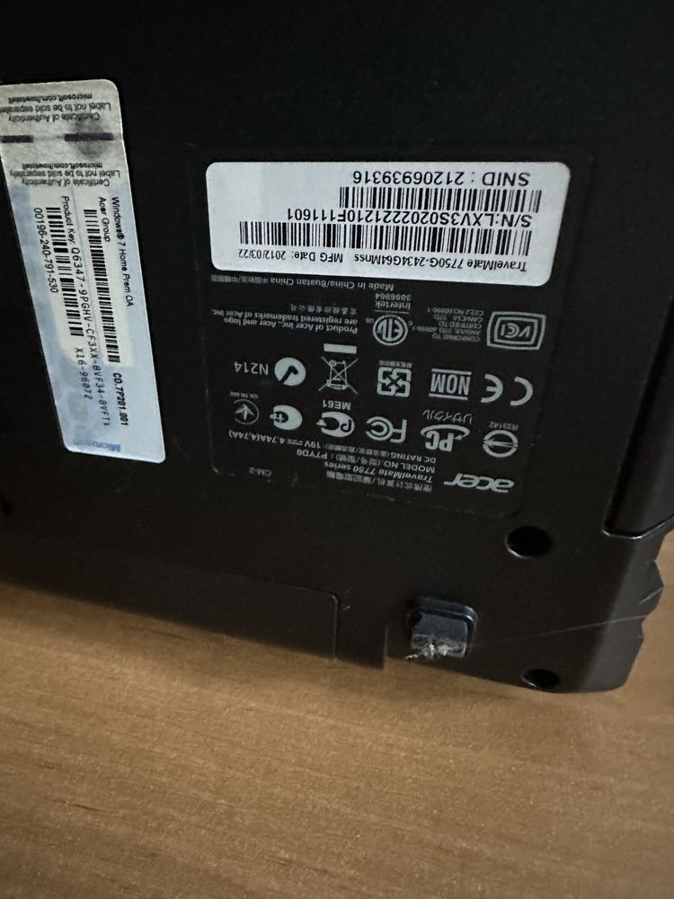 Laptop acer 17cali