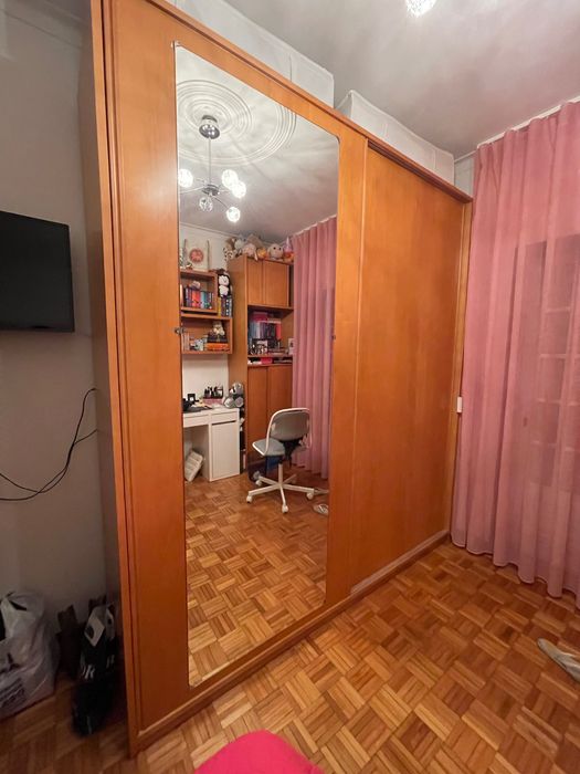 Roupeiro + 2 cubos + armário multiusos – extrema arrumação