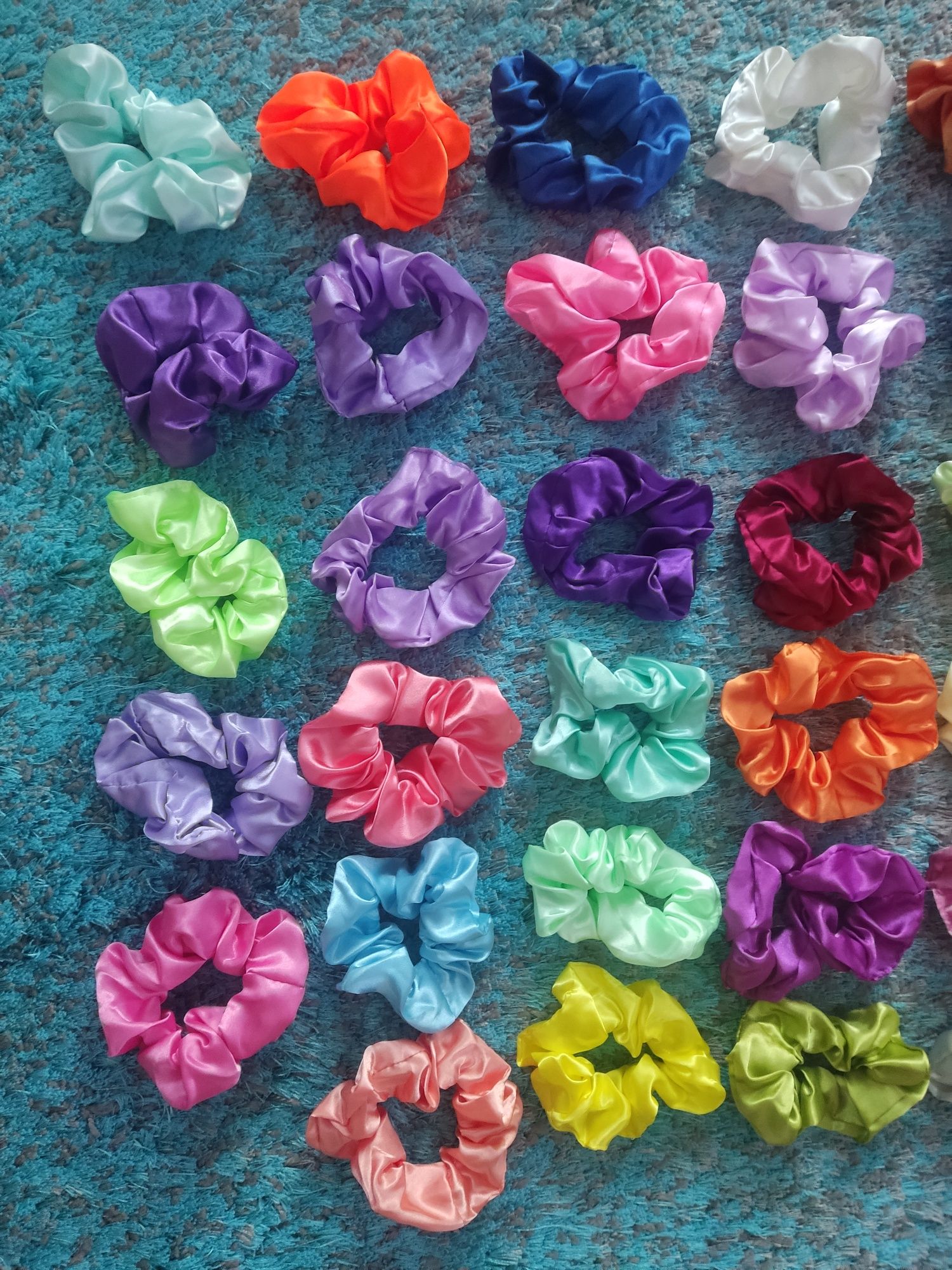 Nowa gumka do włosów scrunchie satynowa scrunchies akcesoria gumki