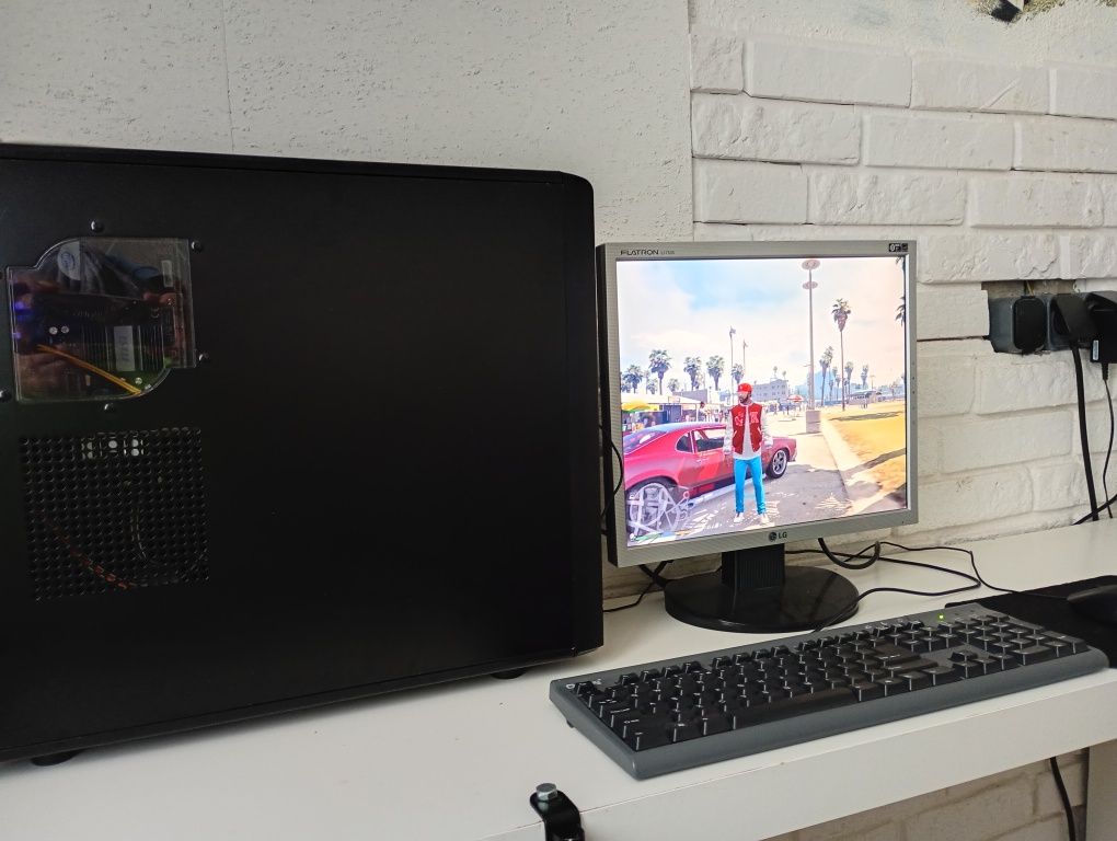 Komputer Stacjonarny Zestaw GTA V