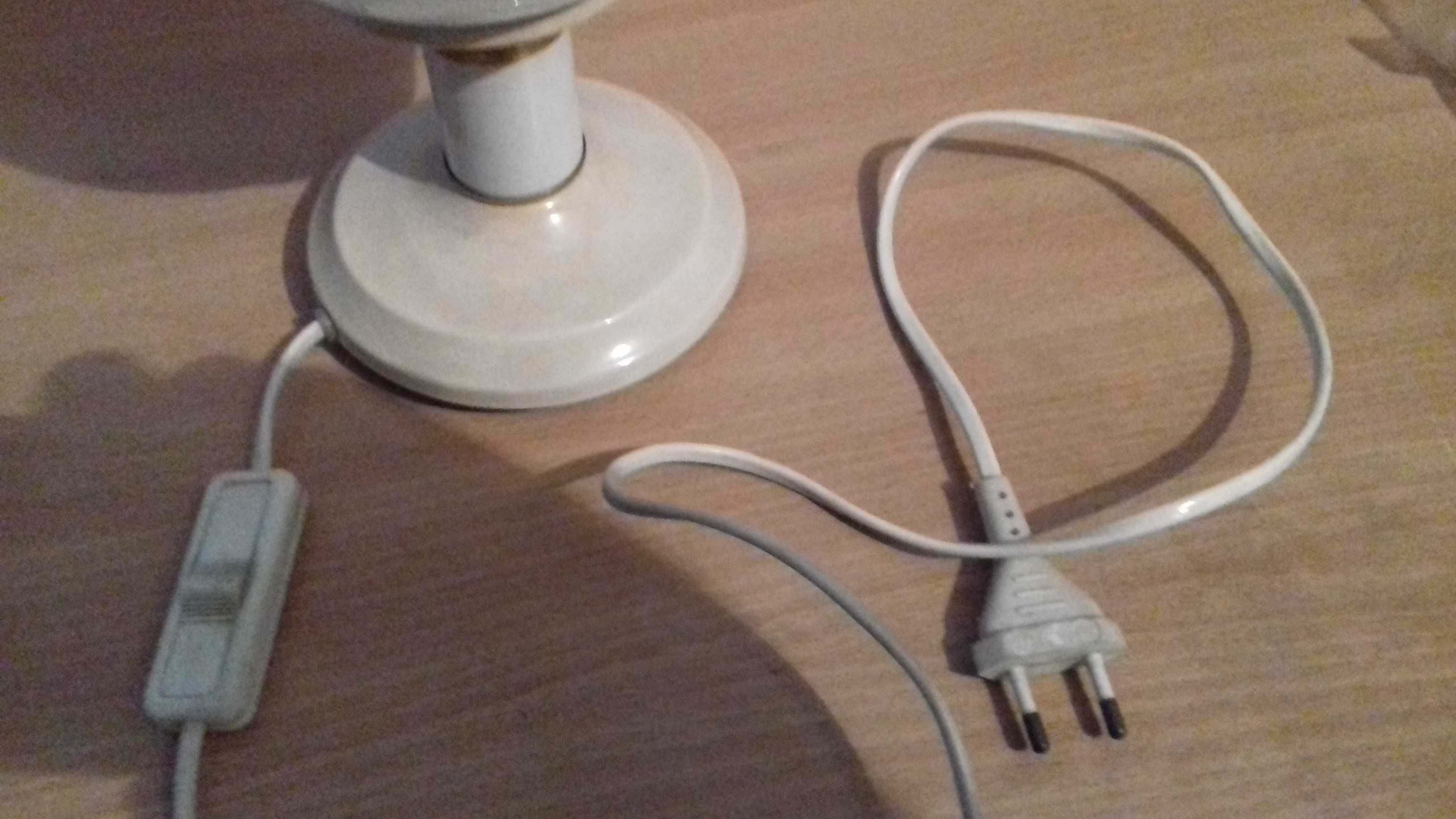 Lampka, typ kula