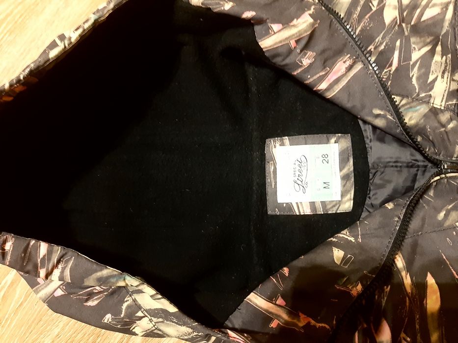 Анорак жен. р.M Pull&Bear (ветровка)