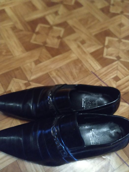 Туфли 41 размер,лаковая кожа