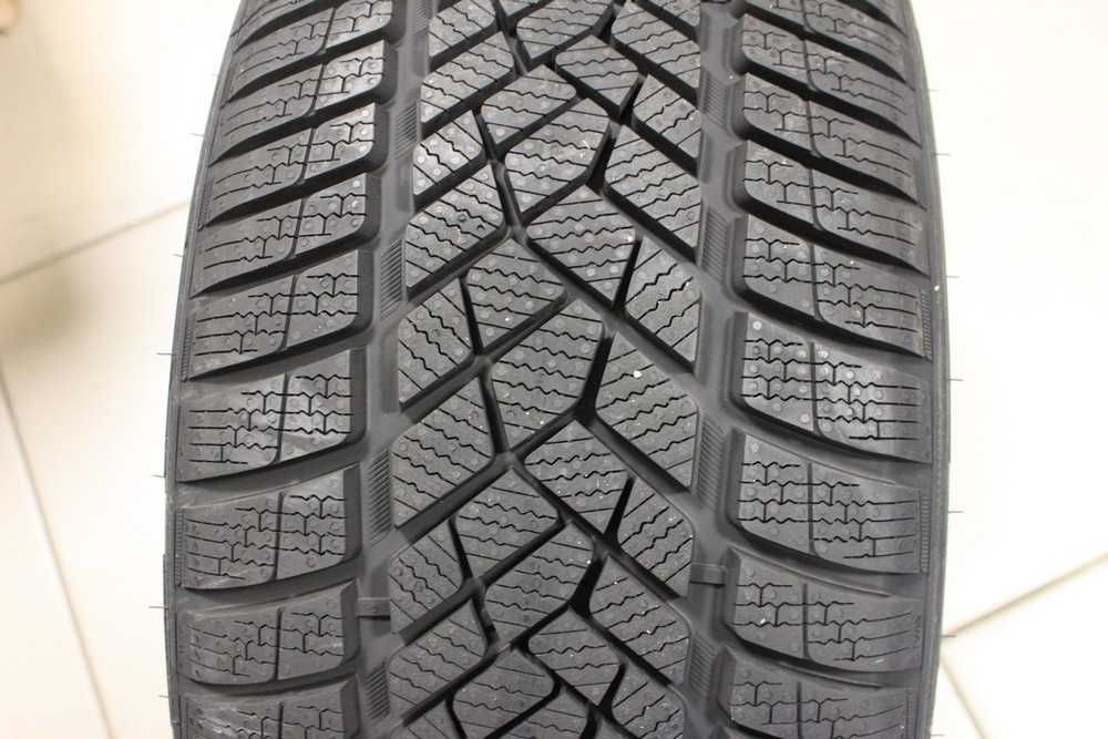 225/45R17 APOLLO