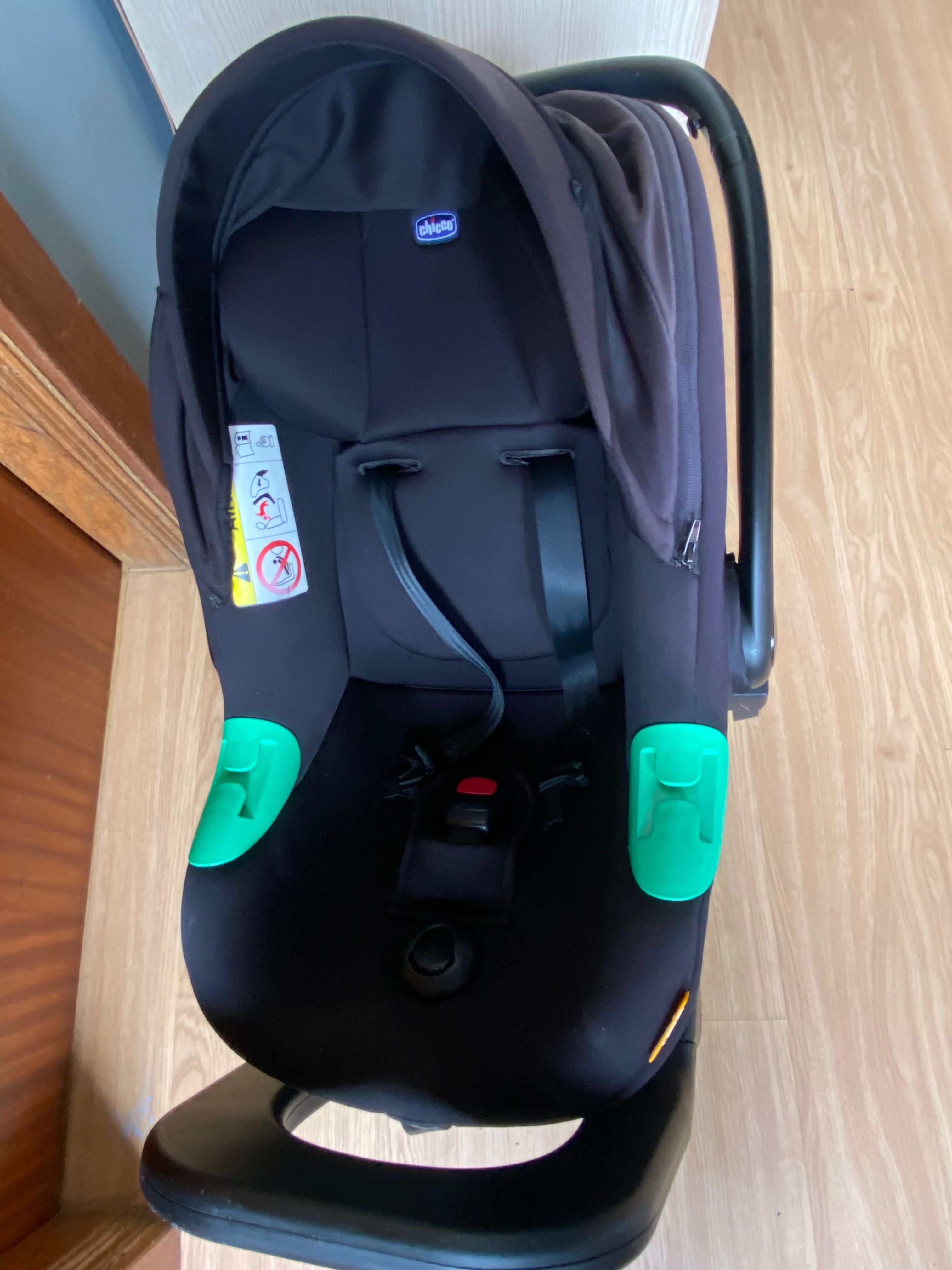 Cadeira bebé Chicco Kiros i-size com base