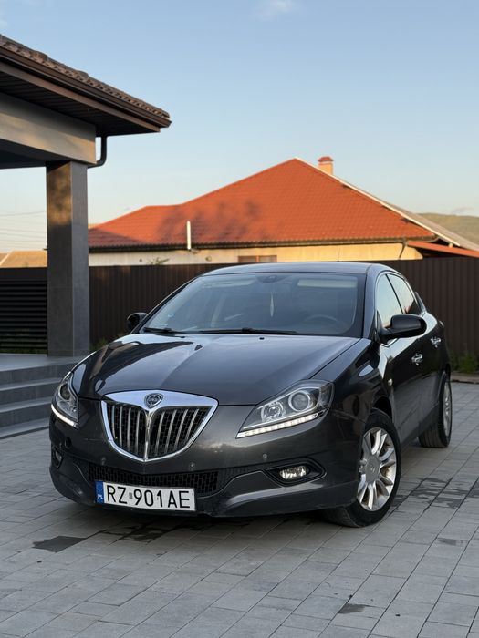 Lancia Delta 1.6 Dizel Avtomat