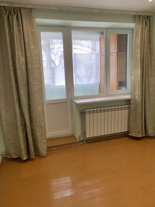 Продається 3-х кімнатна квартира в с. Хутір-Будилів