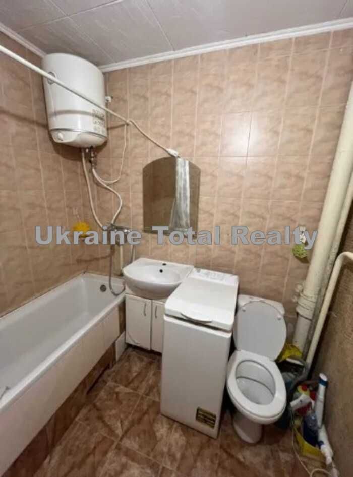 ШУЛЯВКА 1 кімнатна квартира в тихому районі СУПЕР ЦІНА Вул Західна 1/6