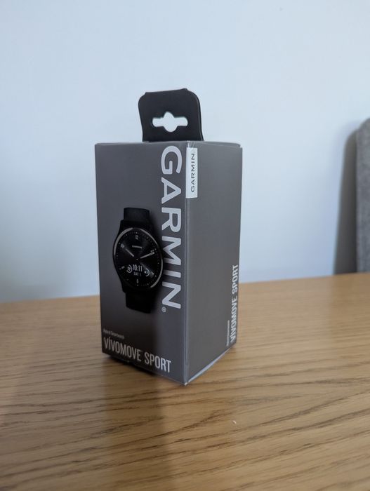 Garmin Vivomove Sport Smartwatch Nowy