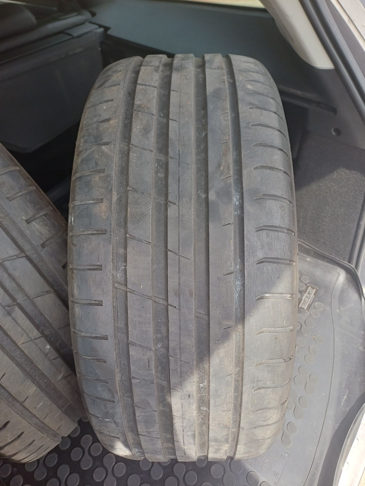 Opony letnie Nokian 18 cali