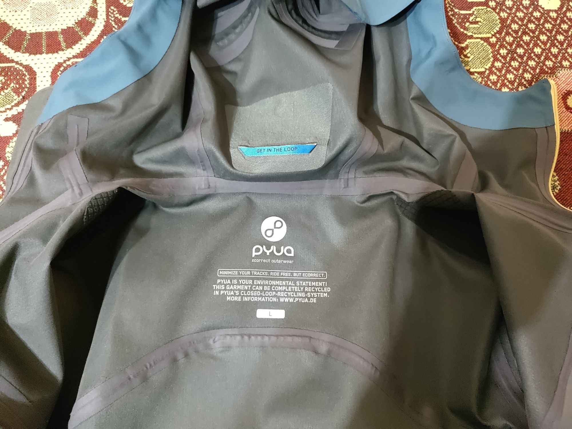 Куртка туристична Pyua Ecorrect Outerwear