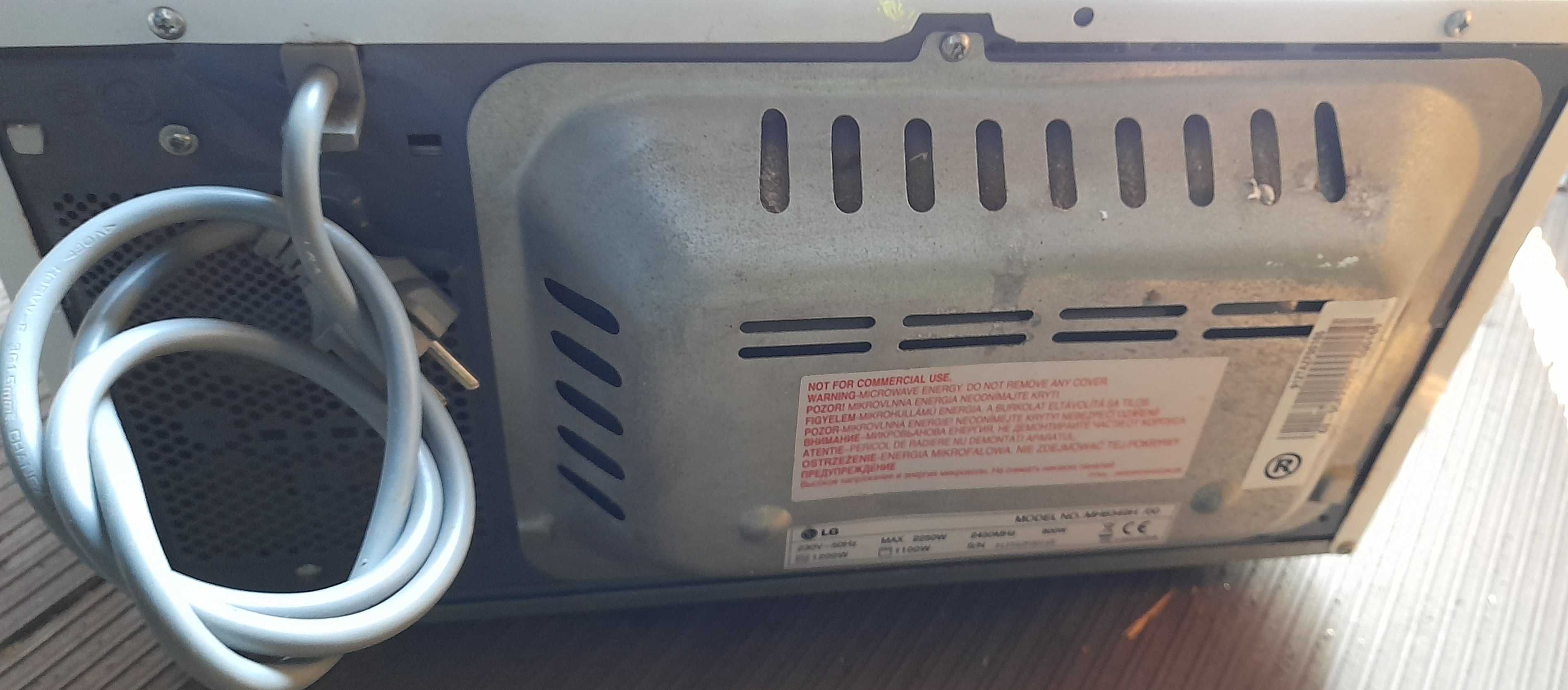 Kuchenka mikrofalowa LG 800W funkcja grill