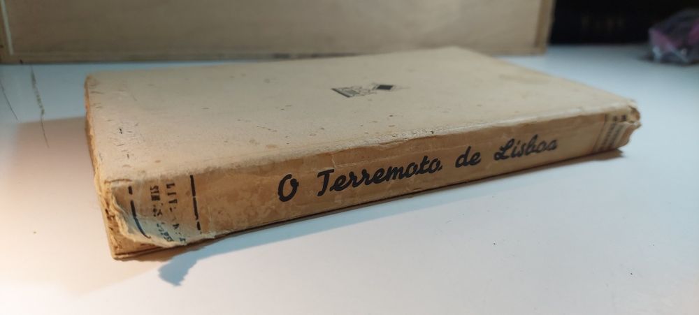 O Terremoto de Lisboa - M. Pinheiro Chagas (1937)