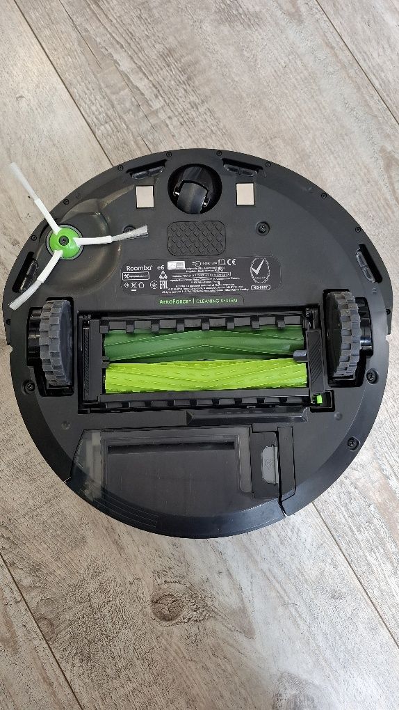 Irobot Roomba e5. Super stan!!!