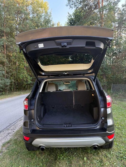 Ford Escape Titanium 2018 року