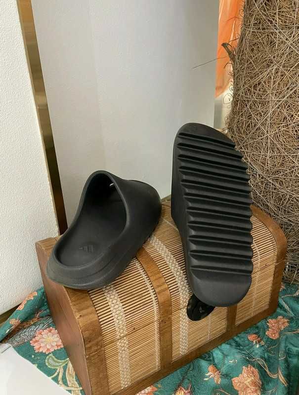 *NoweAdidas YeezySlideBlackButy*Niefałszywy 43.