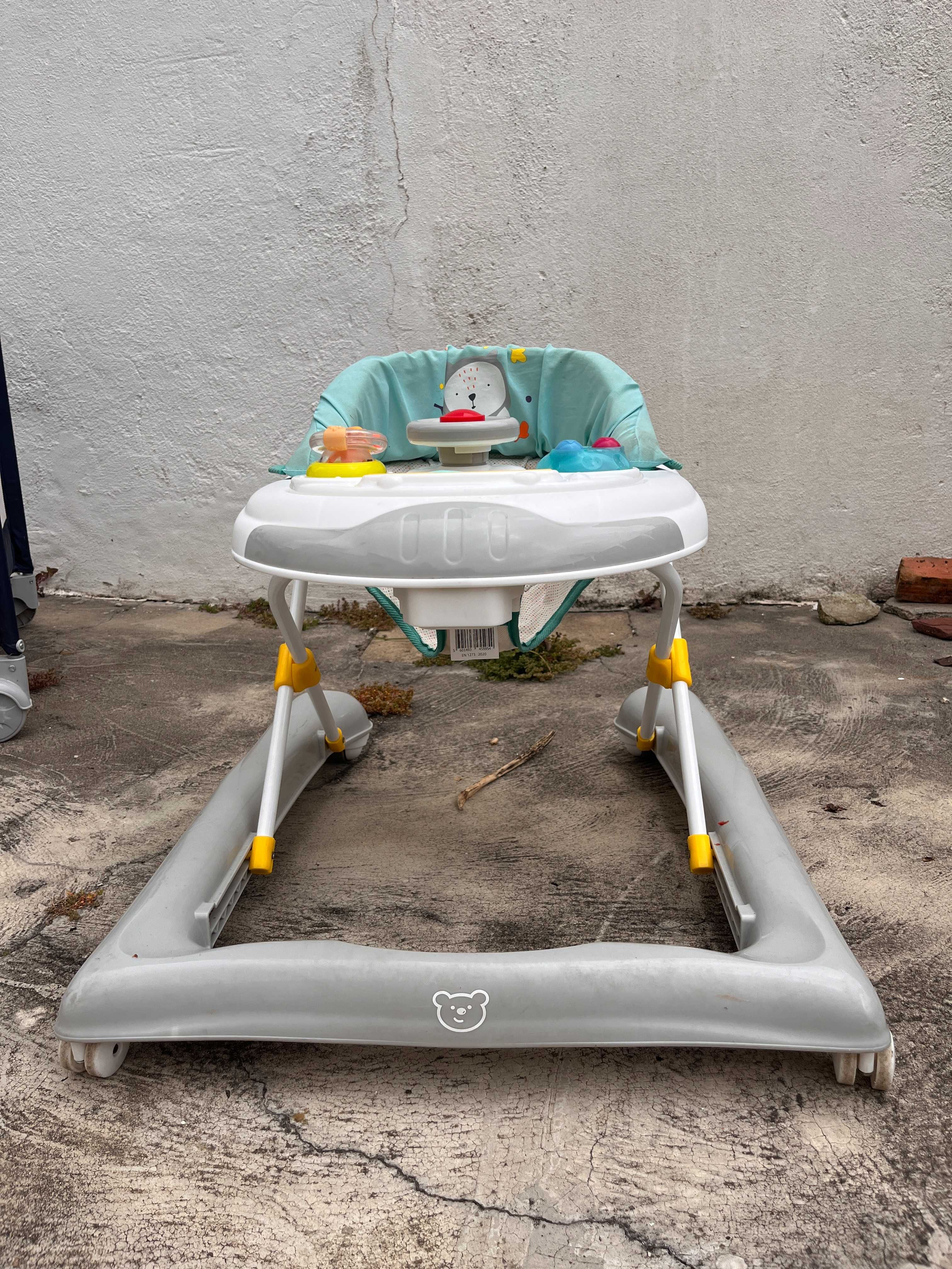 Kit Bebé Completo - Andarilho, Cadeira, Banheira, Cama Dobrável e Mais