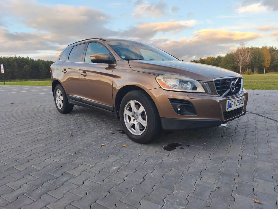 Volvo XC 60 VOLVO XC60 2.4D5 automat.
