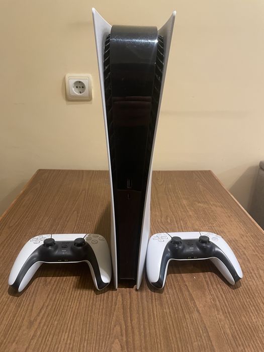 Продам Плейстейшин 5 + Торг