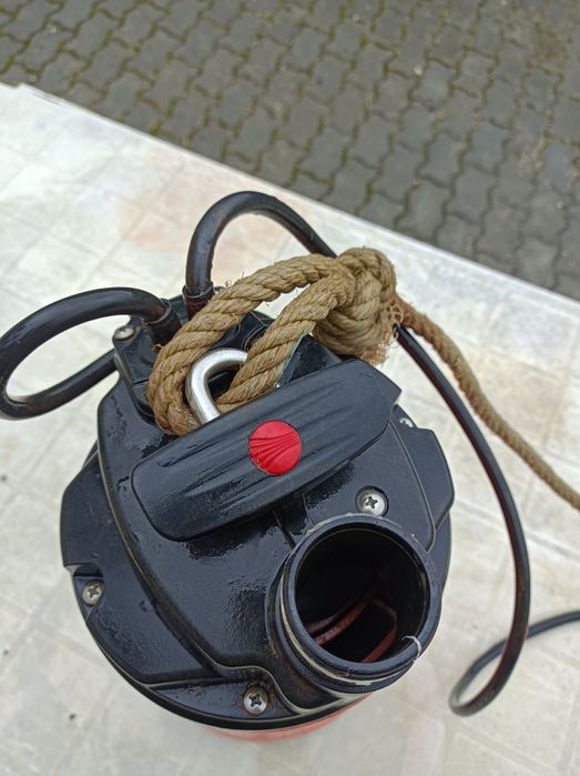 Bomba submersível PEDROLLO