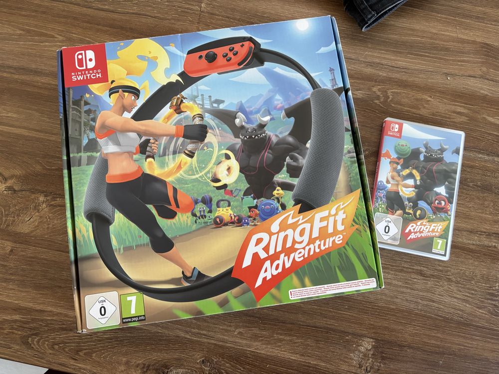 Nintedno Switch OLED + gry + Ring fit