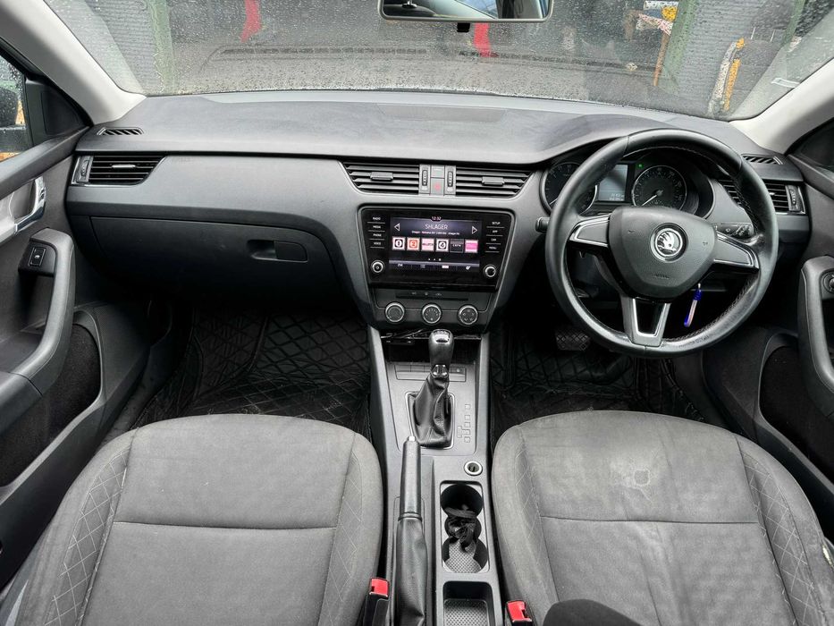 Авторазборка разборка шрот октавія а7 Octavia a7 FL рестайлінг рестайл