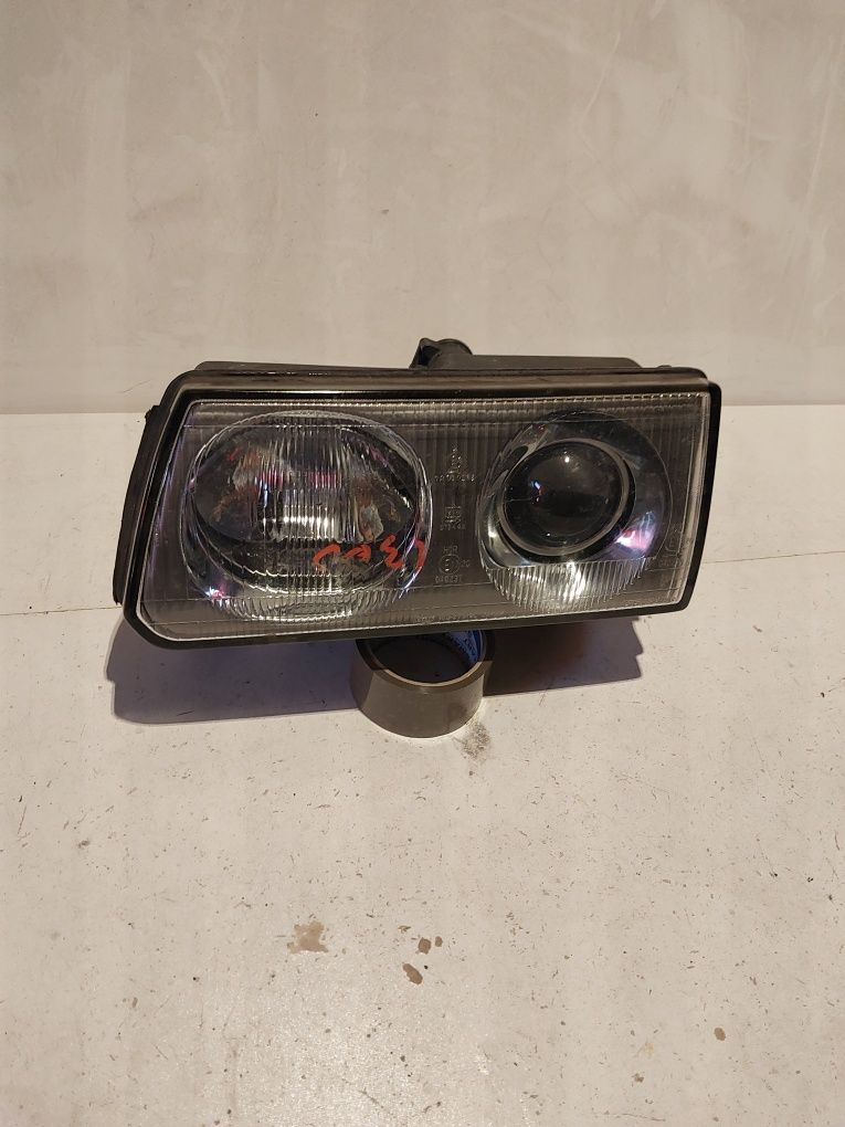 Mitsubishi L 300 L300 lewa lampa przednia reflektor lewy