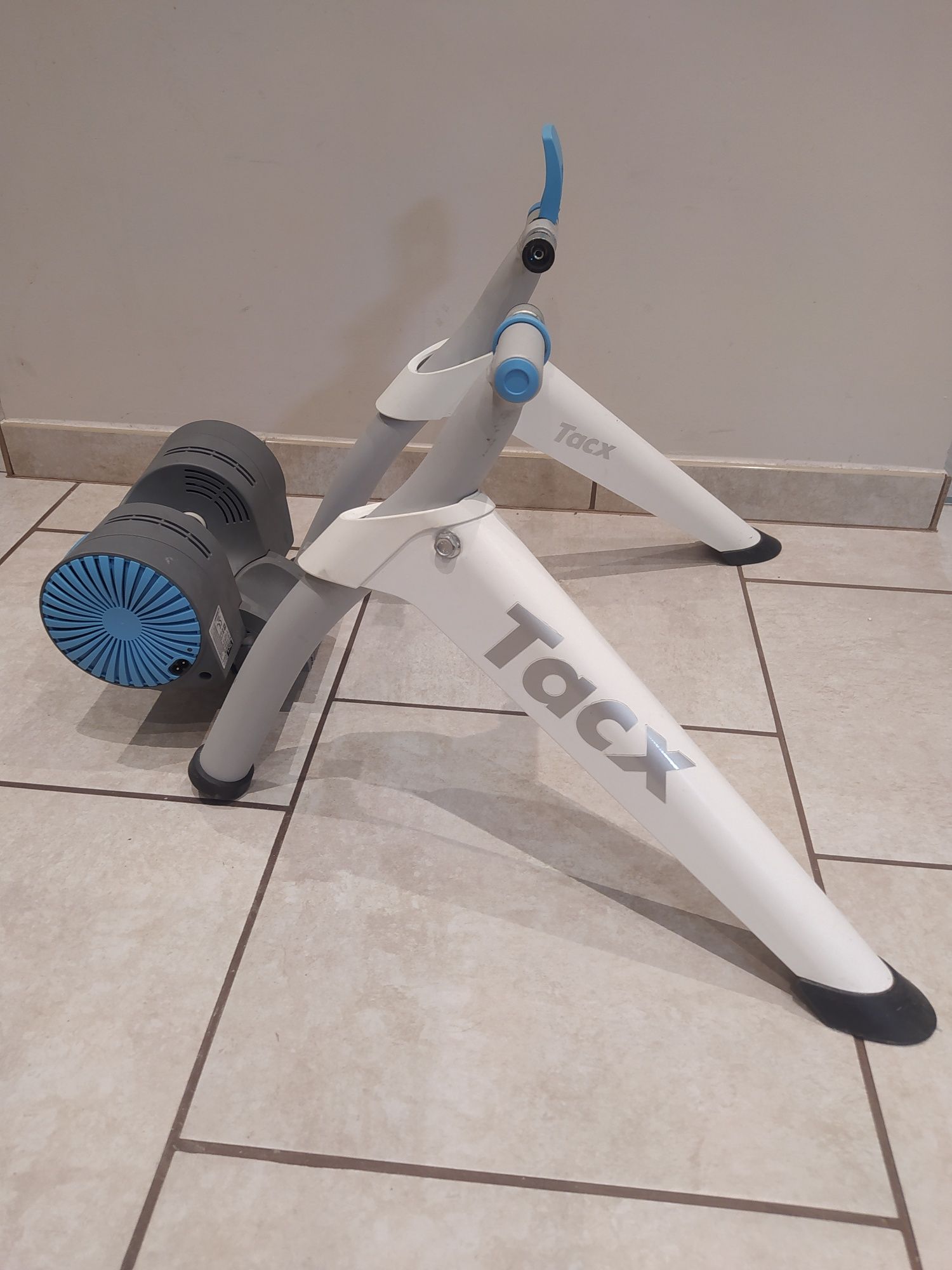 Trenażer rowerowy smart Tacx Vortex