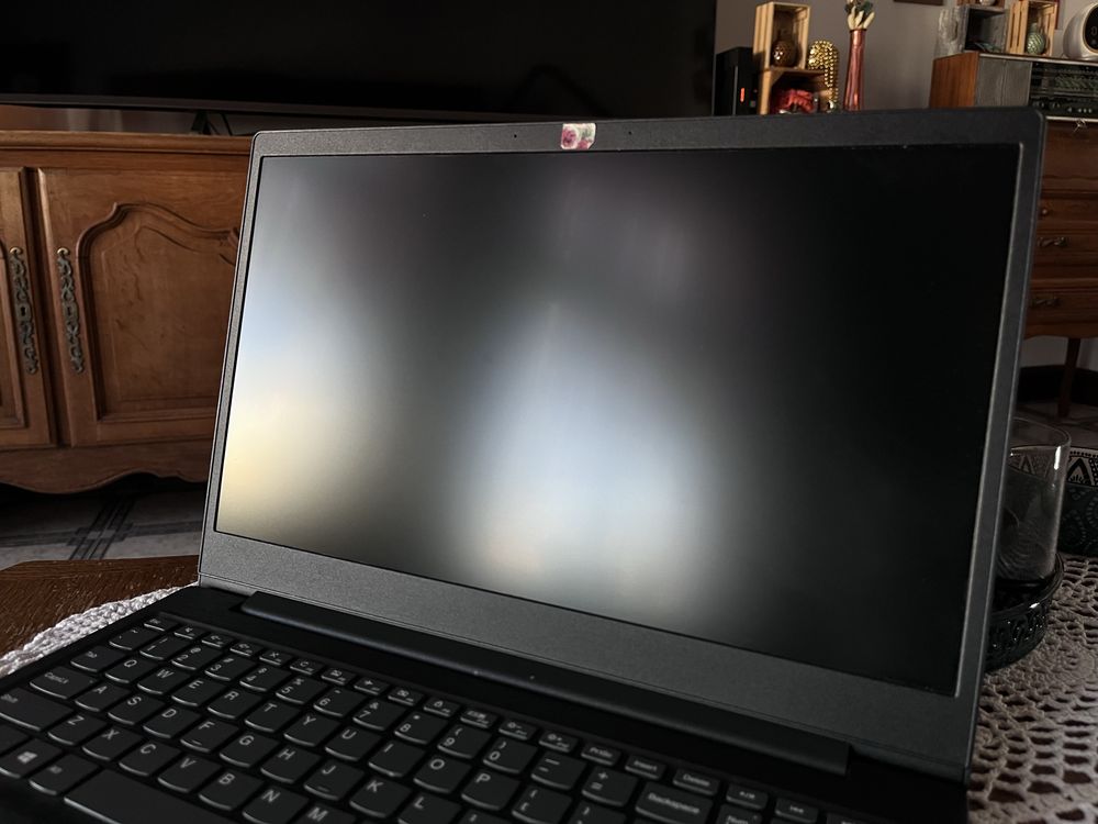 Lenovo IdeaPad S145-15API (81UT)