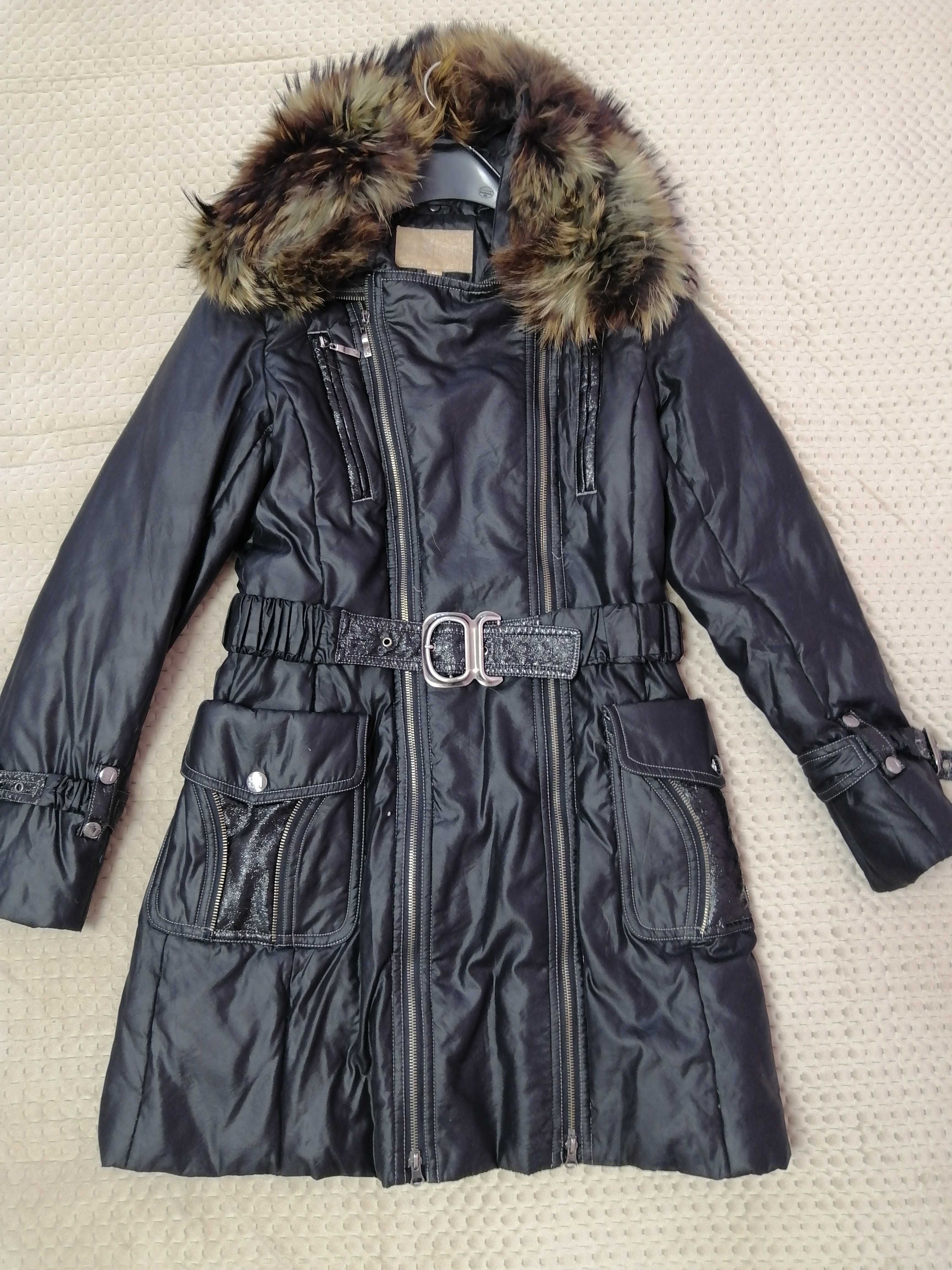 Зимове пальто/куртка (38-40 європ.розмір)