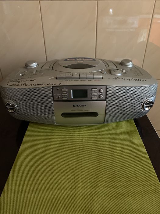 Магнитола SHARP  Япония